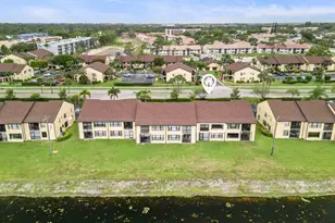 4698 Lucerne Lakes Blvd E, Lake Worth, FL 33467 - Photo 13