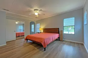 7660 SE Shenandoah Dr SE, Hobe Sound, FL 33455 - Photo 13