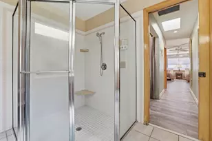 180 Elaine Rd, West Palm Beach, FL 33415 - Photo 17