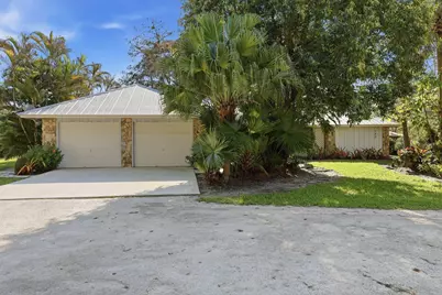 180 Elaine Road, West Palm Beach, FL 33415 - Photo 1