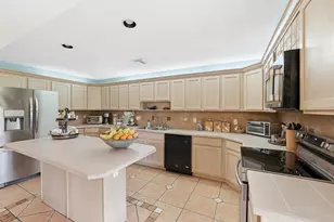 180 Elaine Rd, West Palm Beach, FL 33415 - Photo 9