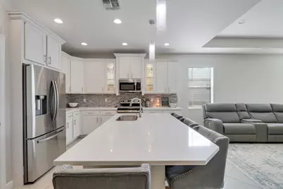 10894 SW Winding Lakes Circle, Port Saint Lucie, FL 34987 - Photo 7