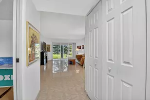 3810 Via Poinciana, Lake Worth, FL 33467 - Photo 15