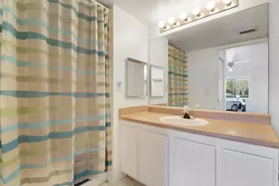 181 SW Palm Dr, Port Saint Lucie, FL 34986 - Photo 21