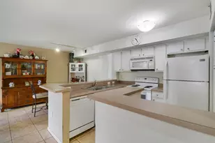 181 SW Palm Dr, Port Saint Lucie, FL 34986 - Photo 13