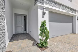 13079 Feathering Wy, Palm Beach Gardens, FL 33412 - Photo 1