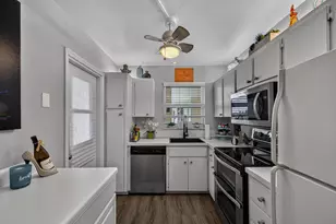 804 SE 7th Street SE, Deerfield Beach, FL 33441 - Photo 11