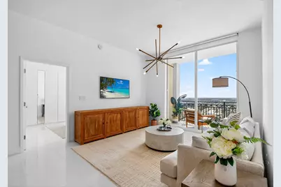 550 Okeechobee Boulevard #Lph-07, West Palm Beach, FL 33401 - Photo 1