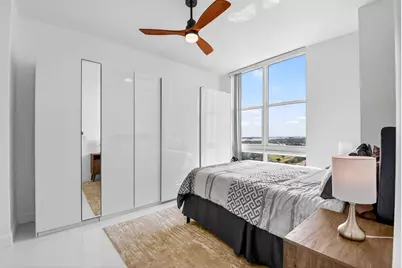 550 Okeechobee Boulevard #Lph-07, West Palm Beach, FL 33401 - Photo 9