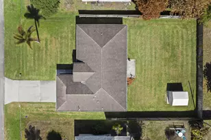 2743 SW District Ave, Port Saint Lucie, FL 34953 - Photo 5