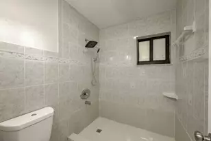 776 NW 48th Ave, Plantation, FL 33317 - Photo 9