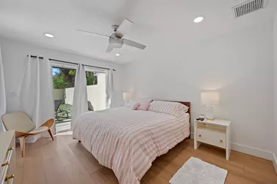 2236 Las Casitas Drive, Wellington, FL 33414 - Photo 13