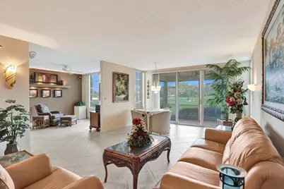 806 Cypress Boulevard #104, Pompano Beach, FL 33069 - Photo 1