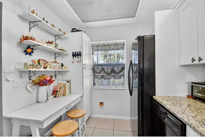 116 Golden Lakes Boulevard, West Palm Beach, FL 33411 - Photo 5