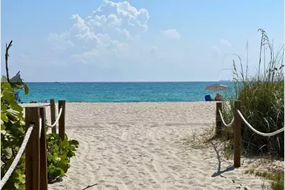 5401 Collins Avenue #620, Miami Beach, FL 33140 - Photo 35