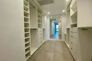 5401 Collins Ave, Miami Beach, FL 33140 - Photo 17