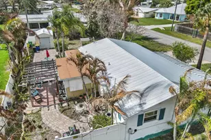 1180 NE Crescent St, Jensen Beach, FL 34957 - Photo 41