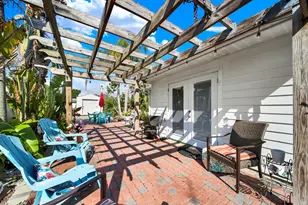 1180 NE Crescent St, Jensen Beach, FL 34957 - Photo 31