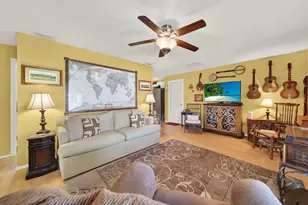 1180 NE Crescent St, Jensen Beach, FL 34957 - Photo 9