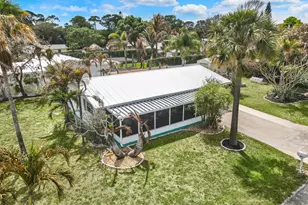 1180 NE Crescent St, Jensen Beach, FL 34957 - Photo 45