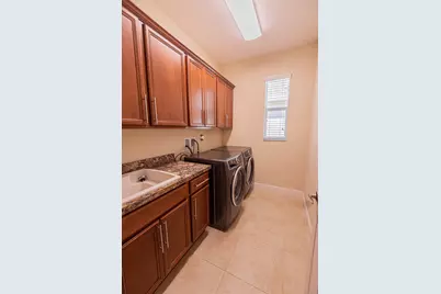 10211 SW Fernwood Avenue, Port Saint Lucie, FL 34987 - Photo 15