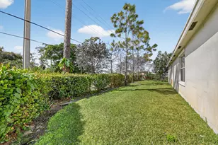 3750 Whitney Park Ln, Greenacres, FL 33463 - Photo 19