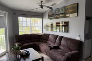 3013 Laurel Ridge Cir, Riviera Beach, FL 33404 - Photo 5