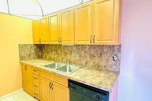 3057 Harwood E, Deerfield Beach, FL 33442 - Photo 7