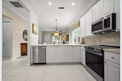 127 Sardinia Circle, Jupiter, FL 33458 - Photo 7