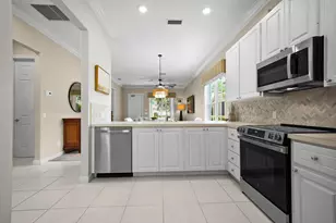 127 Sardinia Cir, Jupiter, FL 33458 - Photo 7