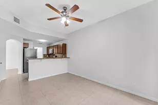 6515 Diamond Springs Terrace, West Palm Beach, FL 33411 - Photo 5