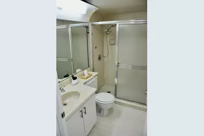 4070 Exeter D, Boca Raton, FL 33434 - Photo 11