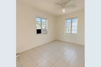 649 W 4th Street, Riviera Beach, FL 33404 - Photo 7