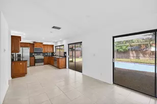 2453 NW 26th Cir, Boca Raton, FL 33431 - Photo 13