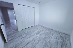 324 S Chillingworth Dr, West Palm Beach, FL 33409 - Photo 23