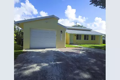324 S Chillingworth Drive, West Palm Beach, FL 33409 - Photo 13