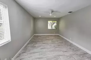 324 S Chillingworth Dr, West Palm Beach, FL 33409 - Photo 17