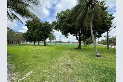 625 NE 14th Avenue #1, Fort Lauderdale, FL 33304 - Photo 17