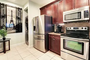 400 Lake Monterey Cir, Boynton Beach, FL 33426 - Photo 9