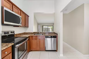 3939 NE 5th Ave, Boca Raton, FL 33431 - Photo 9