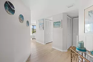 233 NE Edgewater Dr, Hutchinson Island, FL 34996 - Photo 7