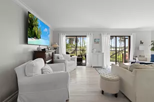 233 NE Edgewater Dr, Hutchinson Island, FL 34996 - Photo 9