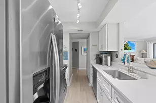 233 NE Edgewater Dr, Hutchinson Island, FL 34996 - Photo 17