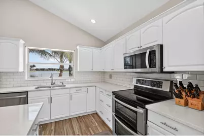 7277 Shell Ridge Terrace, Lake Worth, FL 33467 - Photo 17