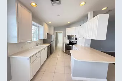 10762 SW Elsinore Drive, Port Saint Lucie, FL 34987 - Photo 5