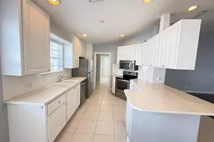 10762 SW Elsinore Dr, Port Saint Lucie, FL 34987 - Photo 5