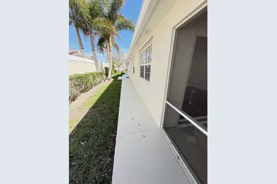 10762 SW Elsinore Drive, Port Saint Lucie, FL 34987 - Photo 3