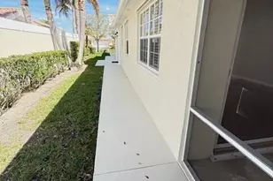 10762 SW Elsinore Dr, Port Saint Lucie, FL 34987 - Photo 3