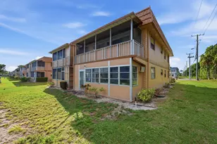 336 Brittany G, Delray Beach, FL 33446 - Photo 5