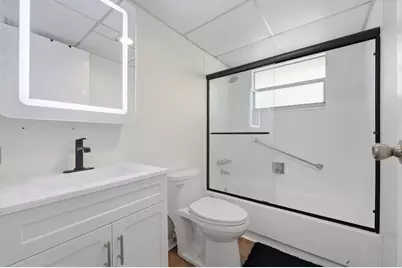 336 Brittany G, Delray Beach, FL 33446 - Photo 17